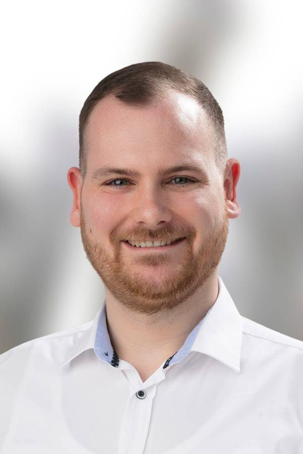 contact_import_imageXqGbJs