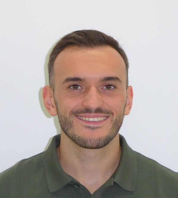 contact_import_imageKAmXmi