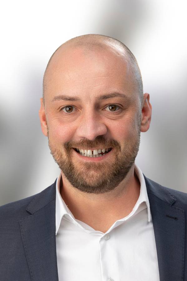 contact_import_image6UqMH8