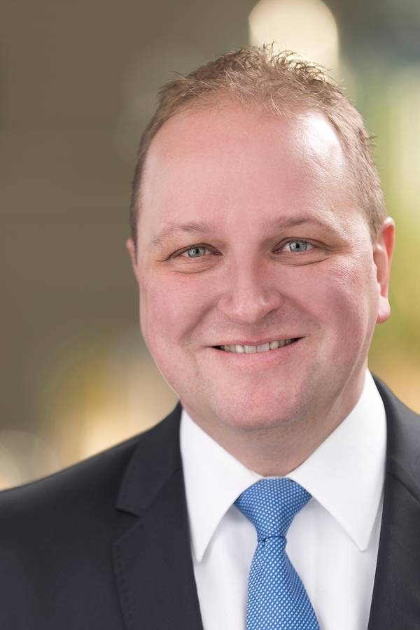 contact_import_imageZNnCvz