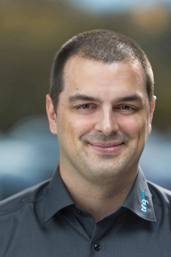 contact_import_image7PkGQr