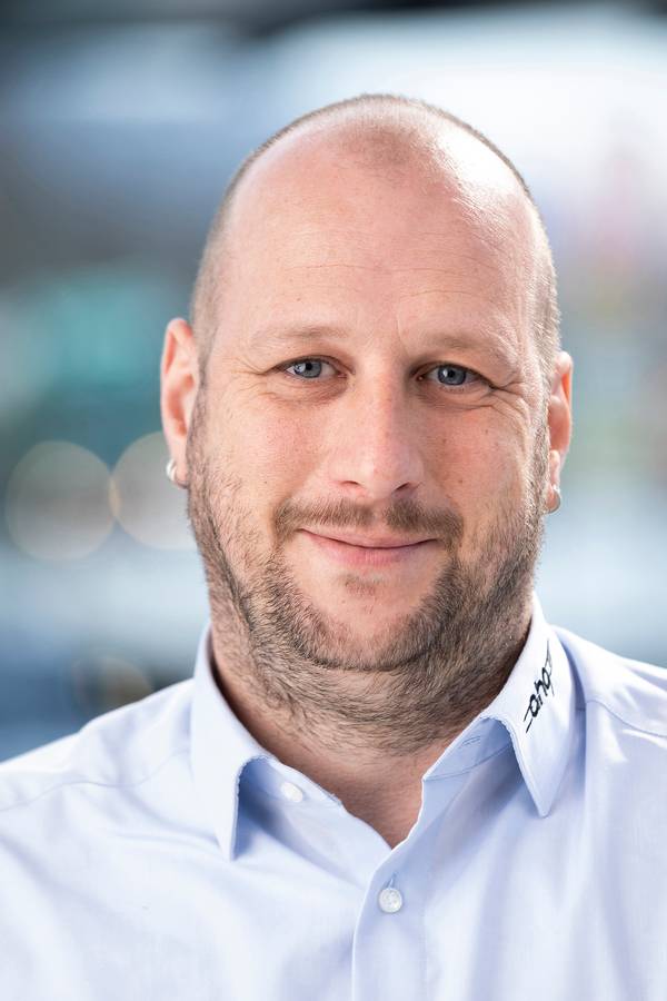 contact_import_image2bQCir