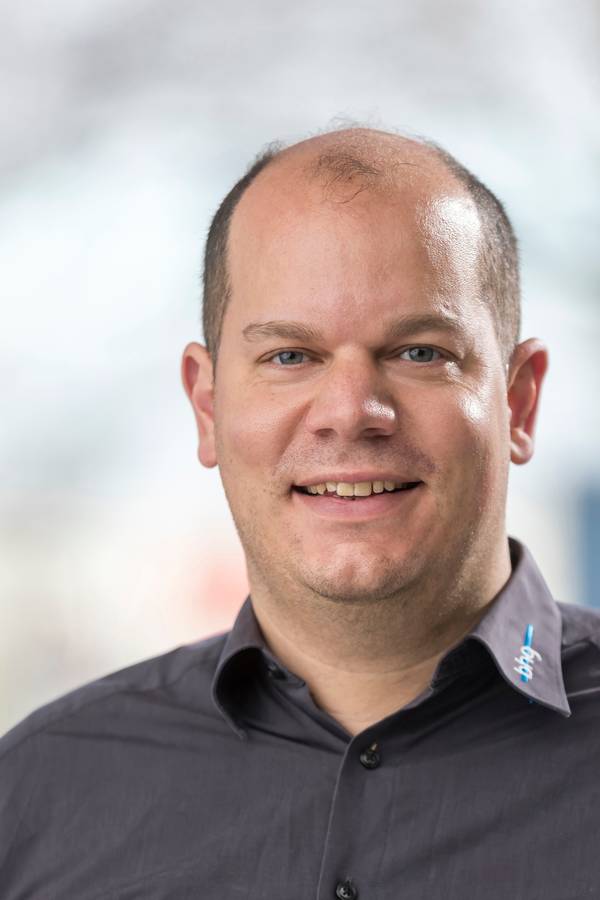 contact_import_imageXPdlir