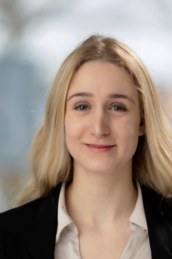 contact_import_imageCkD7ra