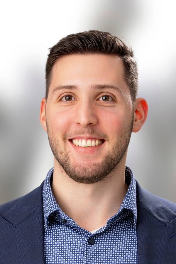 contact_import_image7kLR2t