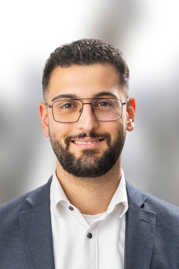 contact_import_imageiyO3J8