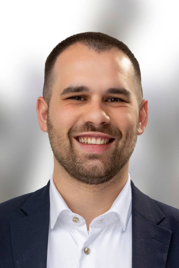 contact_import_image2sC8Y8