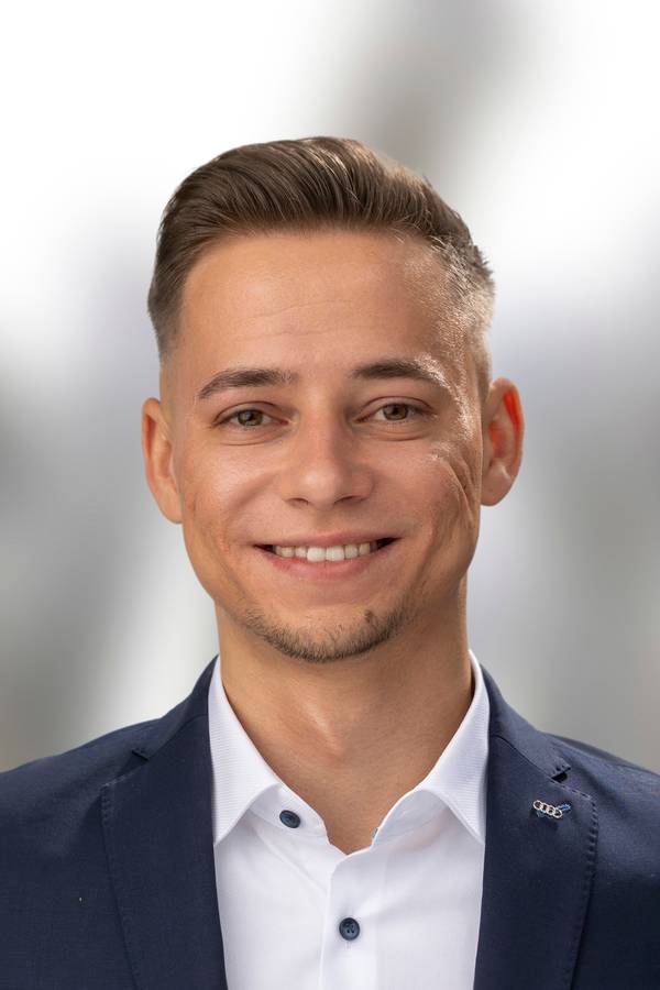 contact_import_imageMoSXHx