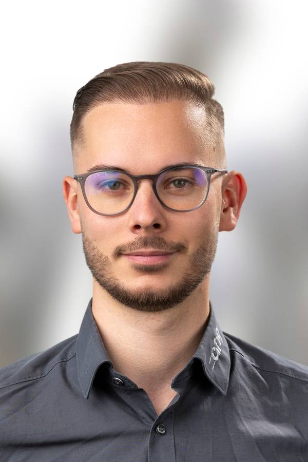 contact_import_imageBQqJoH