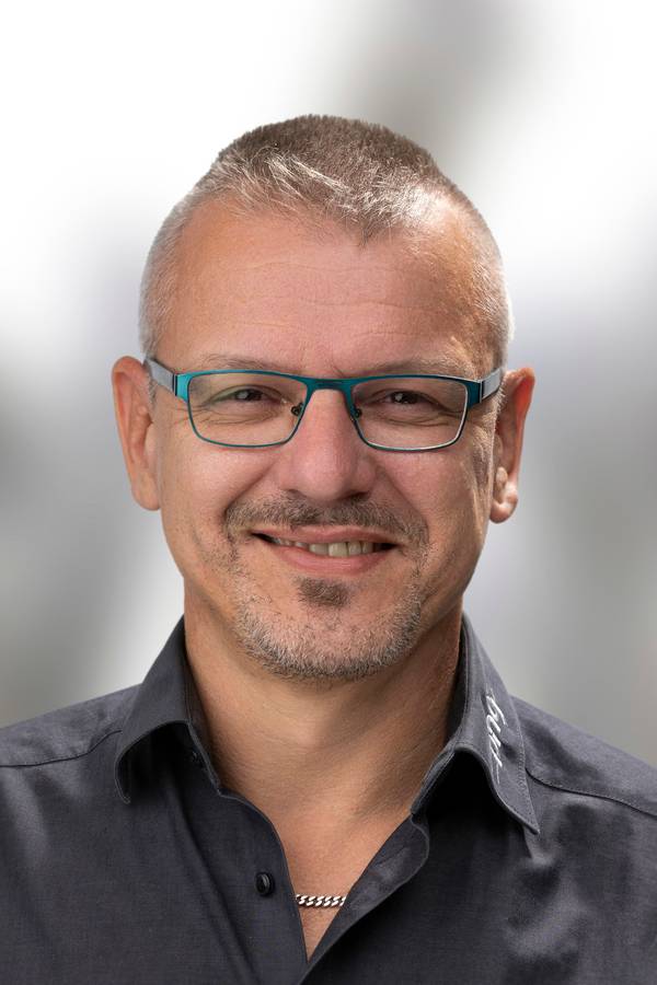 contact_import_imageuN1zNi