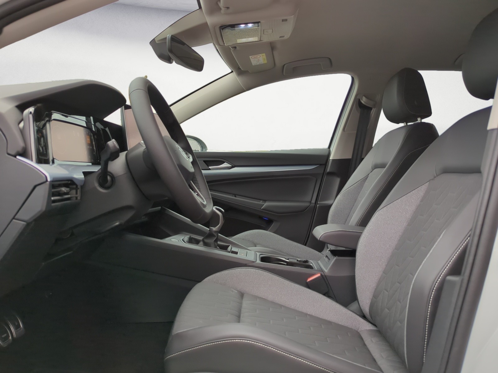 Volkswagen - Golf Life 1,5 l TSI OPF 6 -Gang