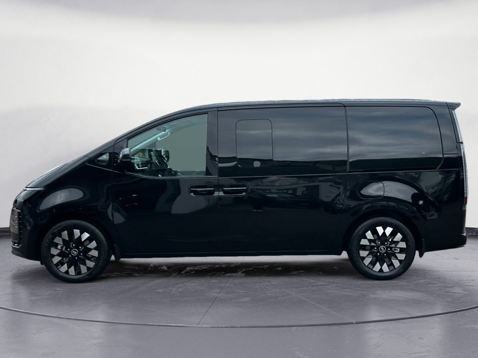 Hyundai - STARIA 7-Sitzer (MY25) HEV 1.6