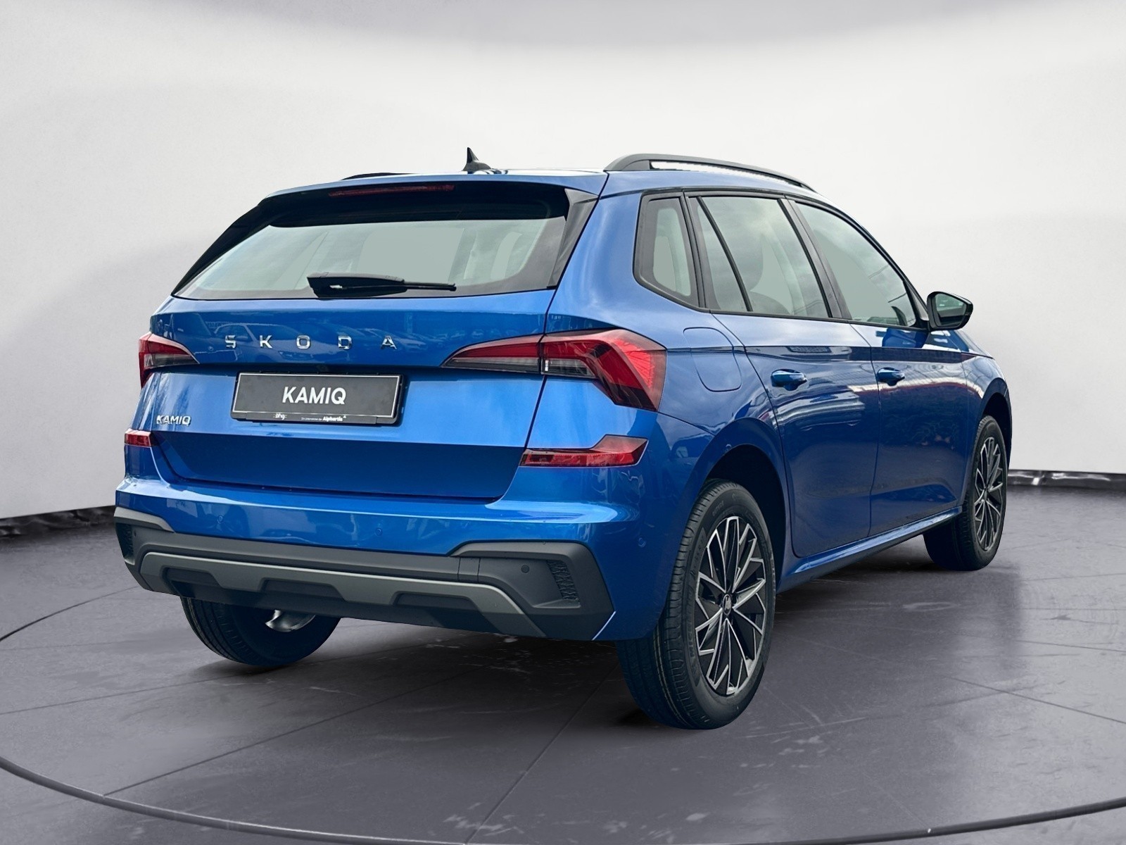 Skoda - Kamiq Tour 1,5 TSI DSG Navi Assistenten