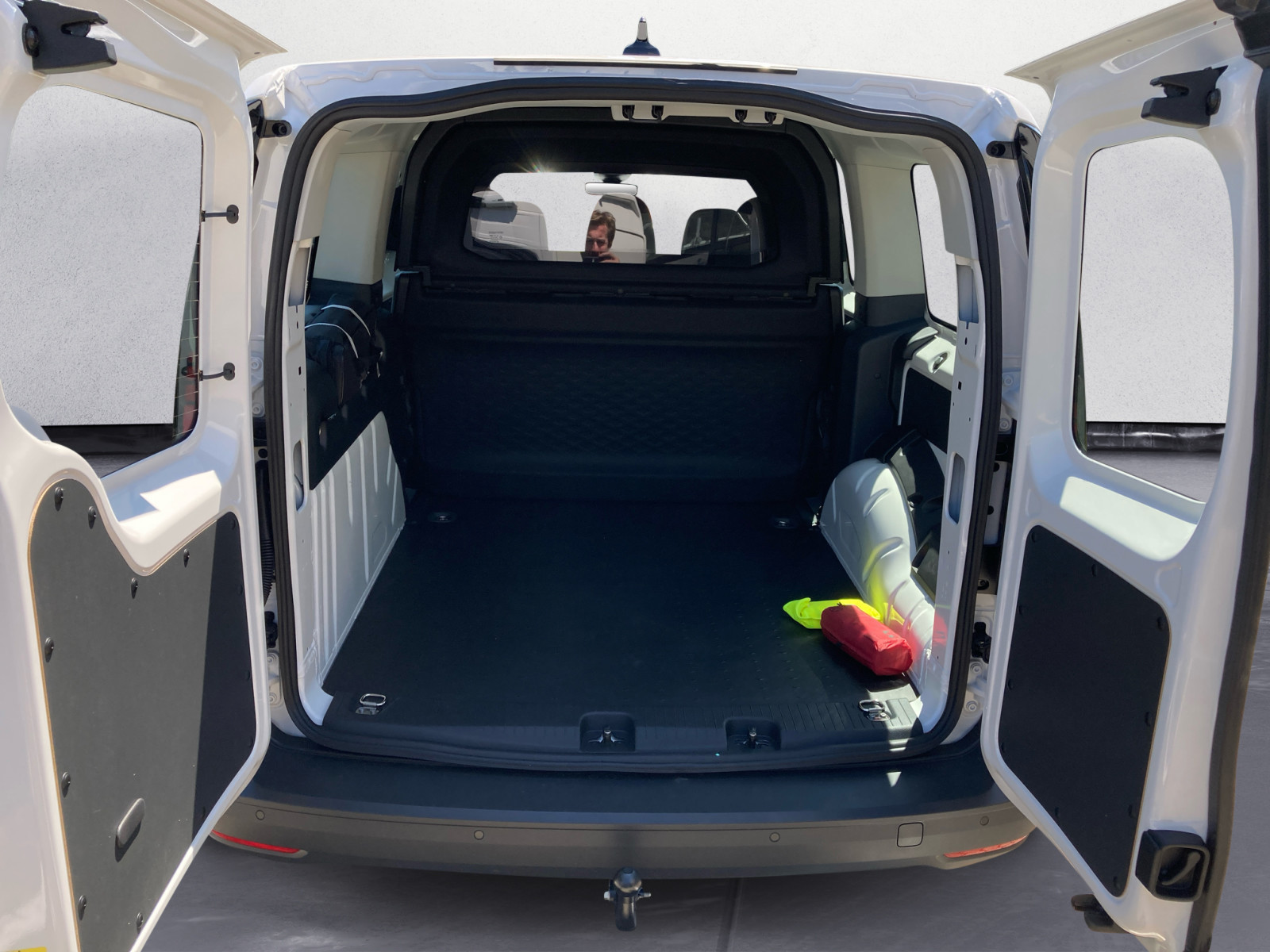 Volkswagen - Caddy Flexible Maxi 5-Sitzer 2,0 l TDI EU6 SCR Frontantrieb 6-Gang Radst. 2970 mm