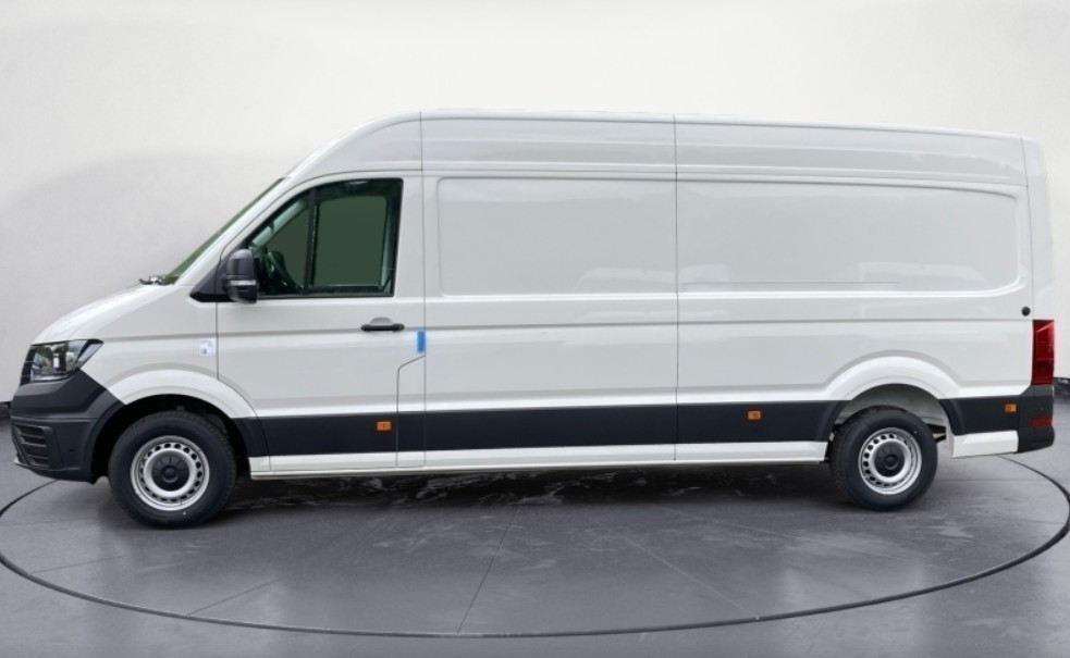 Volkswagen - Crafter 35 Kasten HD mit Überhang 2,0 l Frontantrieb 6-Gang Radst. 4490 m m