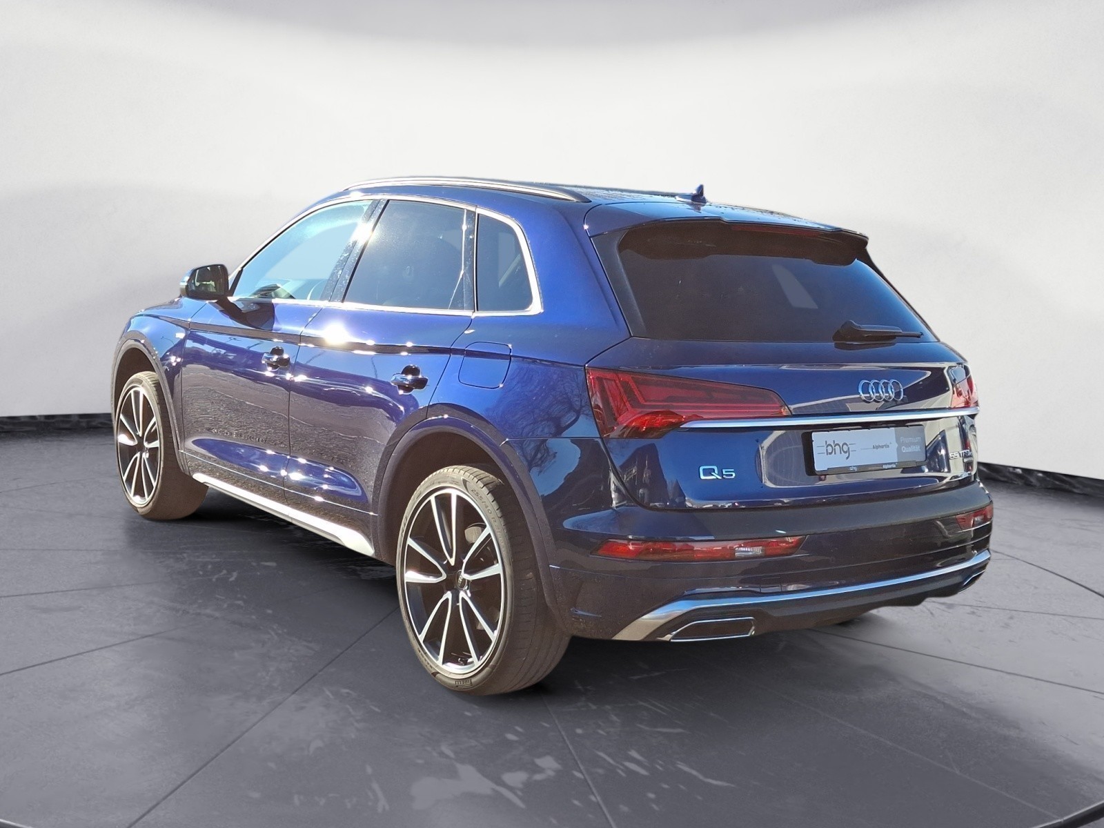 Audi - Q5 55 TFSIe quattro S tronic S line