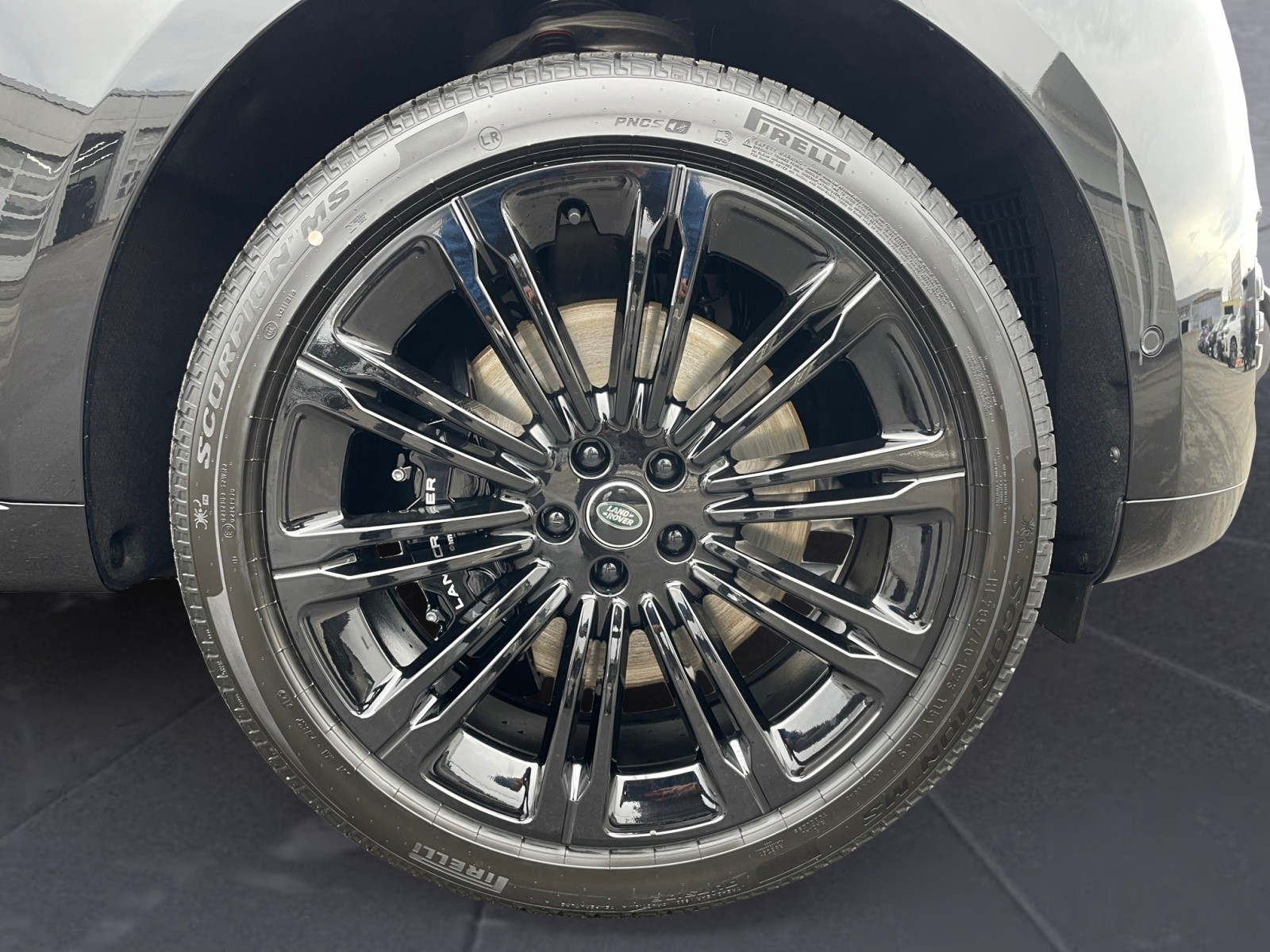 Land Rover - Range Rover P530 SWB Autobiography