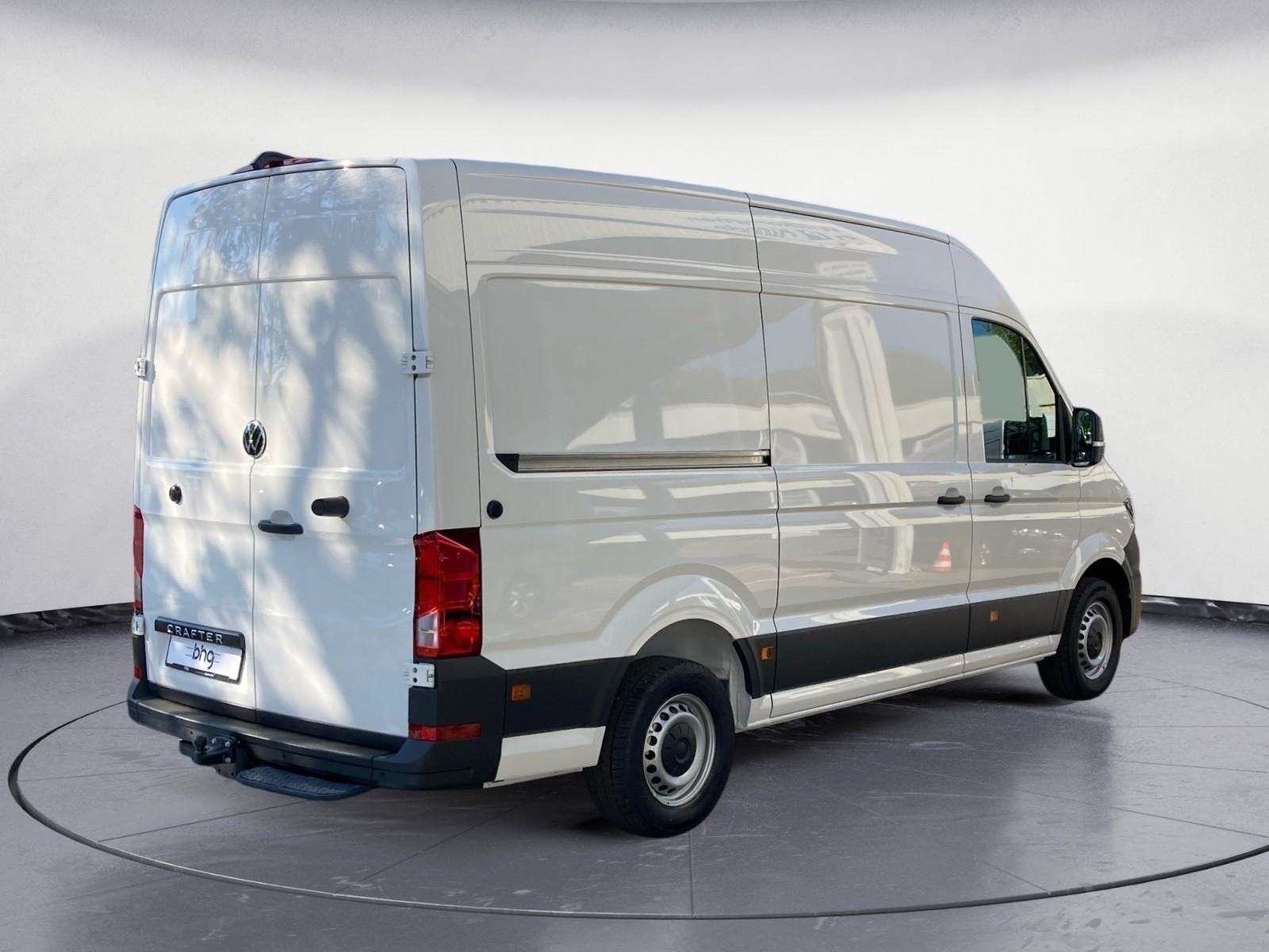 Volkswagen - Crafter 35 Kasten 2,0 l Frontantrieb 6-Gang Radst. 3640 mm