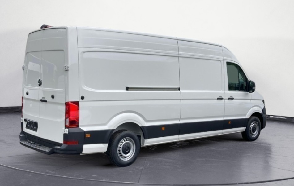 Volkswagen - Crafter 35 Kasten HD mit Überhang 2,0 l Frontantrieb 6-Gang Radst. 4490 m m