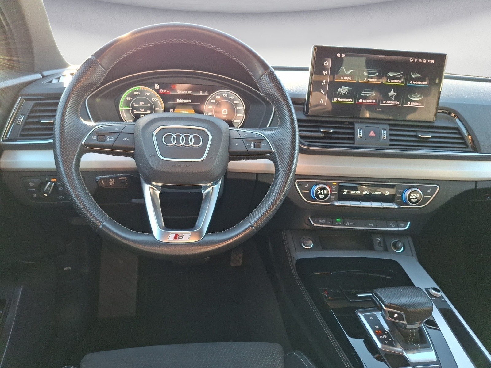 Audi - Q5 55 TFSIe quattro S tronic S line