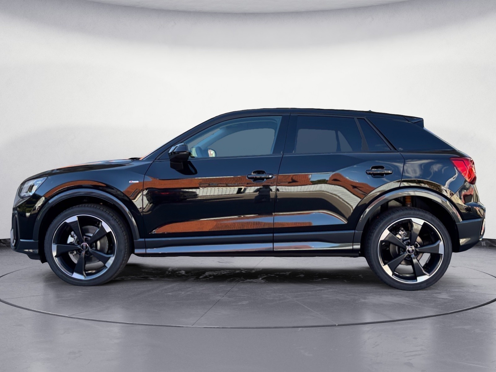 Audi - Q2 S line 30 TFSI 85(116) kW(PS) Sc haltgetriebe