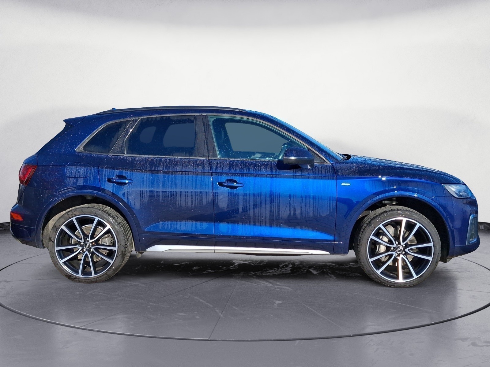 Audi - Q5 55 TFSIe quattro S tronic S line