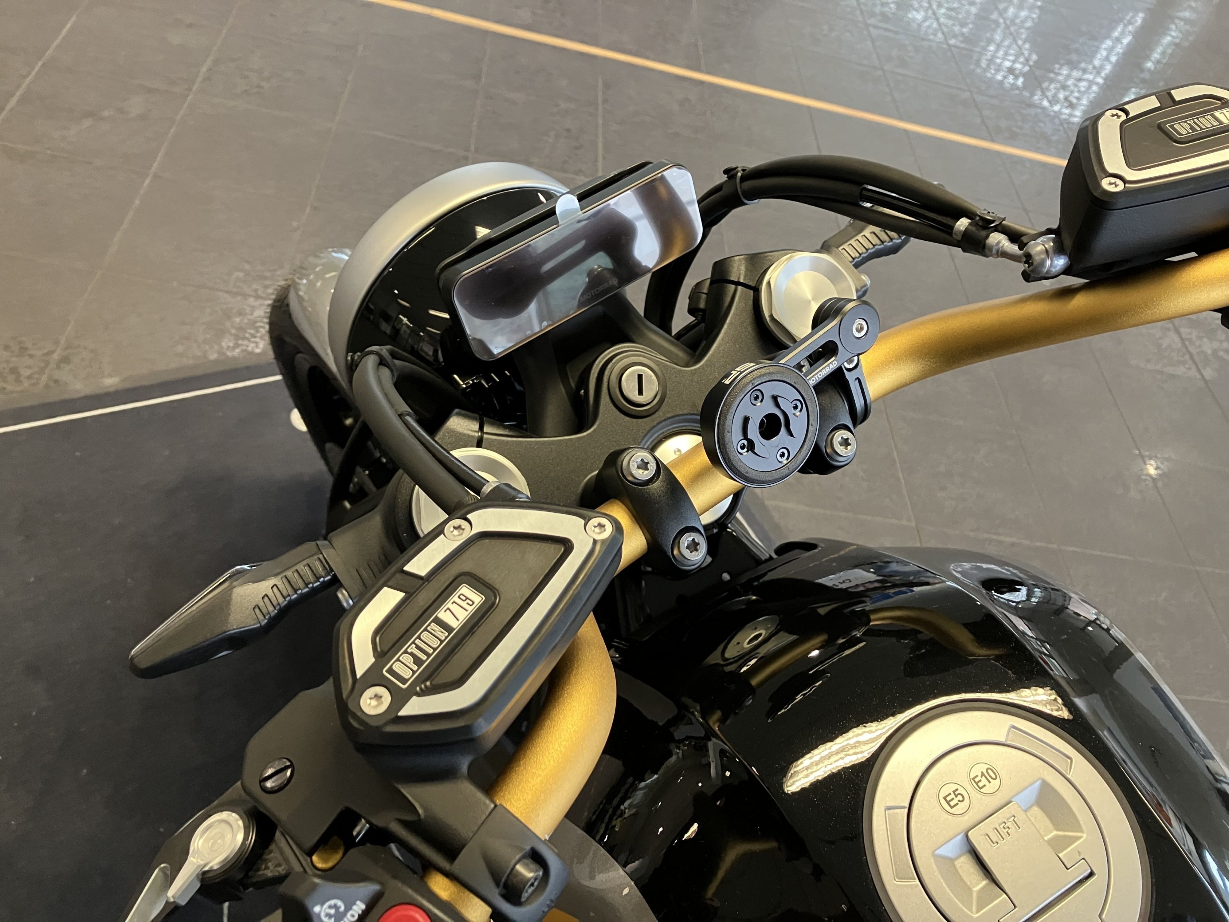 BMW Motorrad - R 12 Option 719 zusätzlich 1000 Euro BMW Zubehör