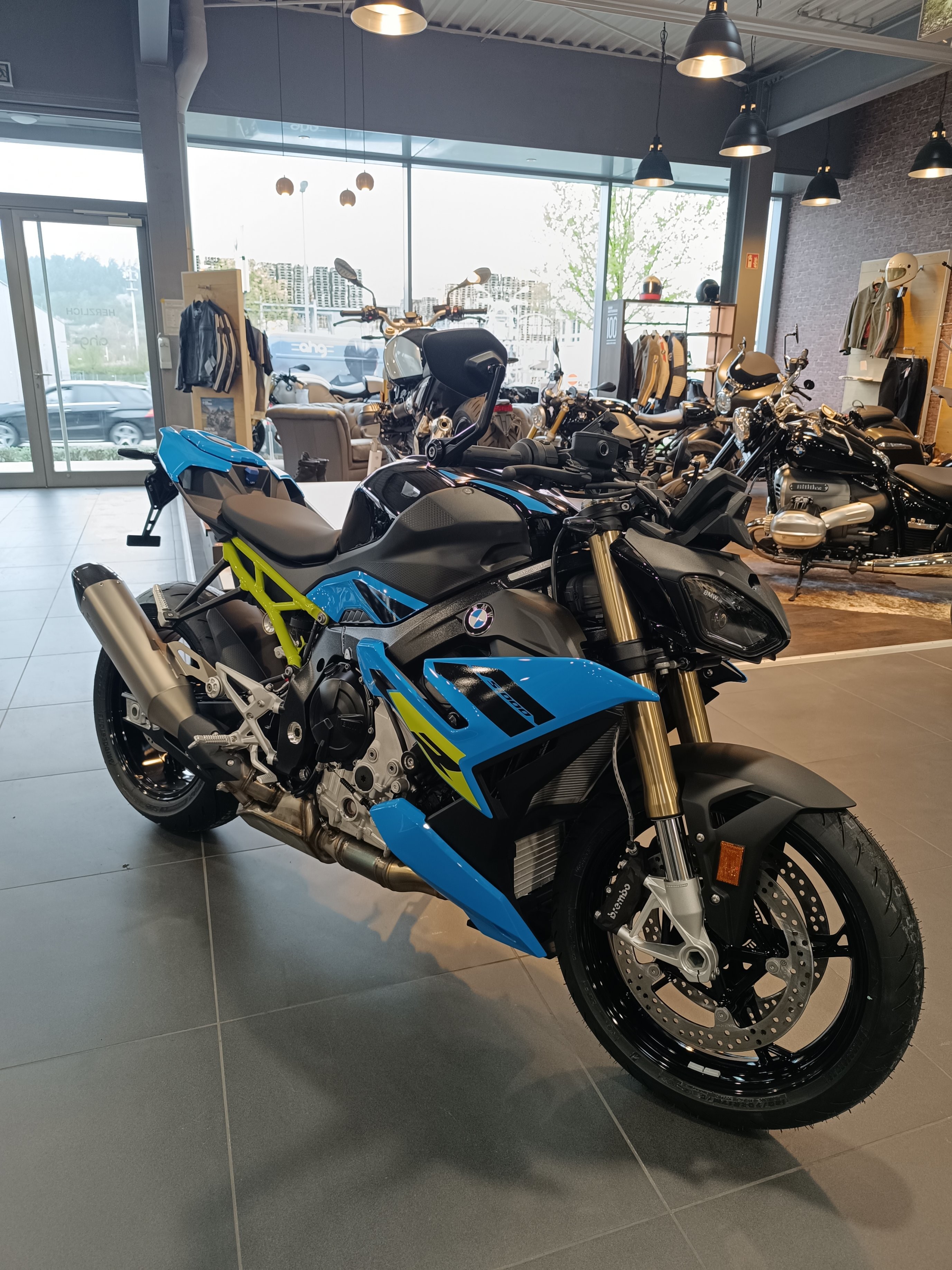 BMW Motorrad - S 1000 R - sofort verfügbar