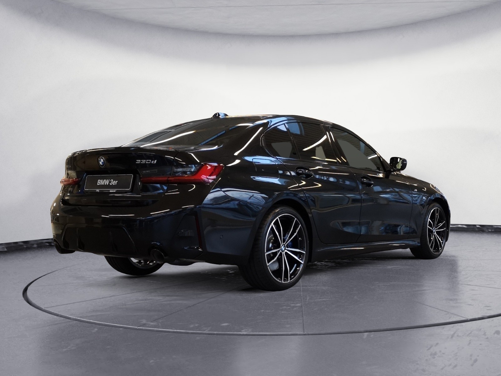 BMW - 330d xDrive Limousine