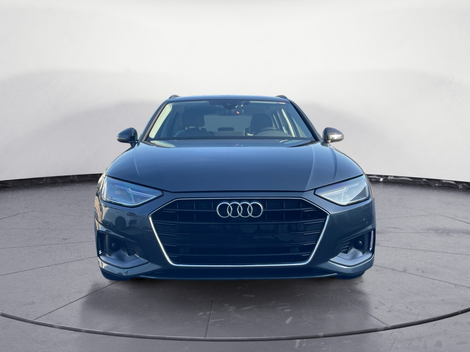 Audi - A4 Avant 30 TDI S-tronic