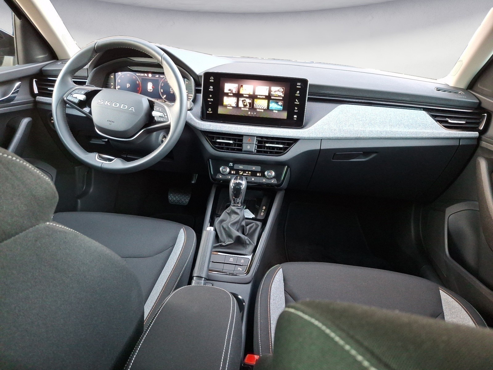 Skoda - Scala 1.0 TSI DSG Tour