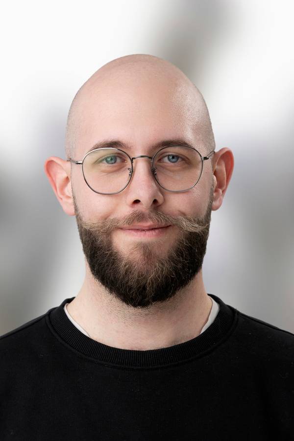 contact_import_imageGs6IO7