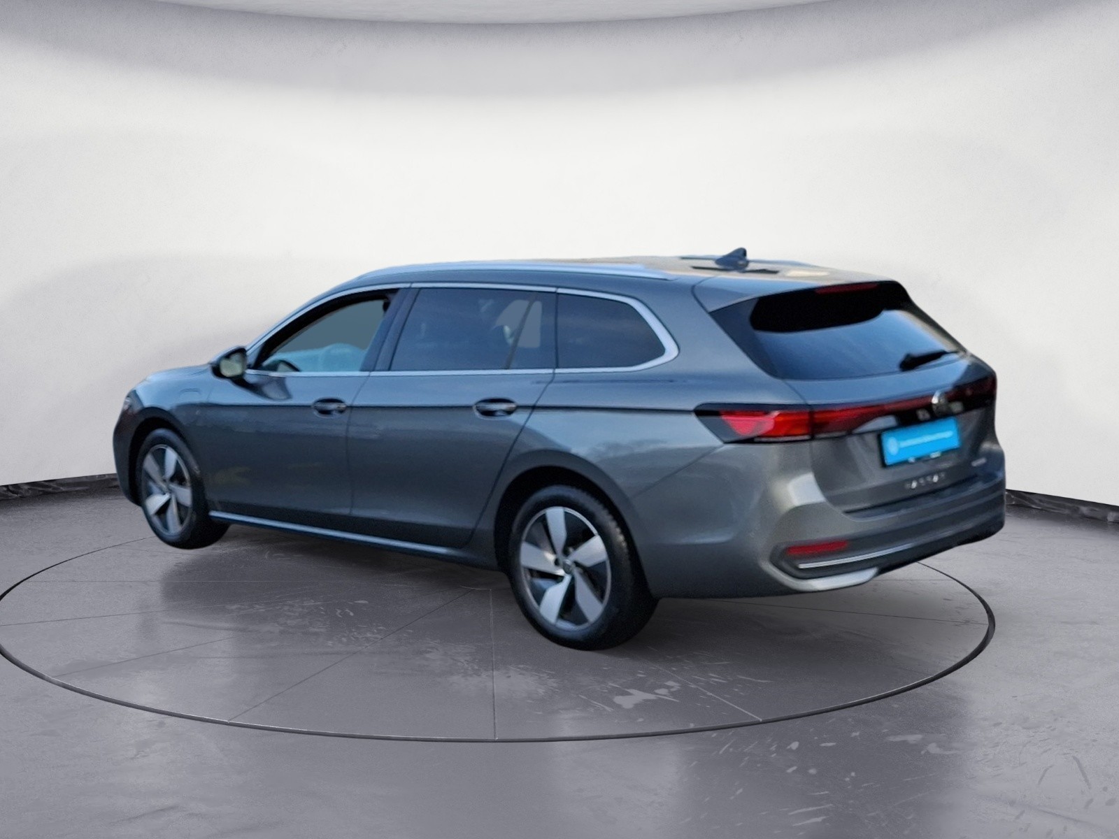 Volkswagen - Passat Business 1.5 l eHybrid OPF