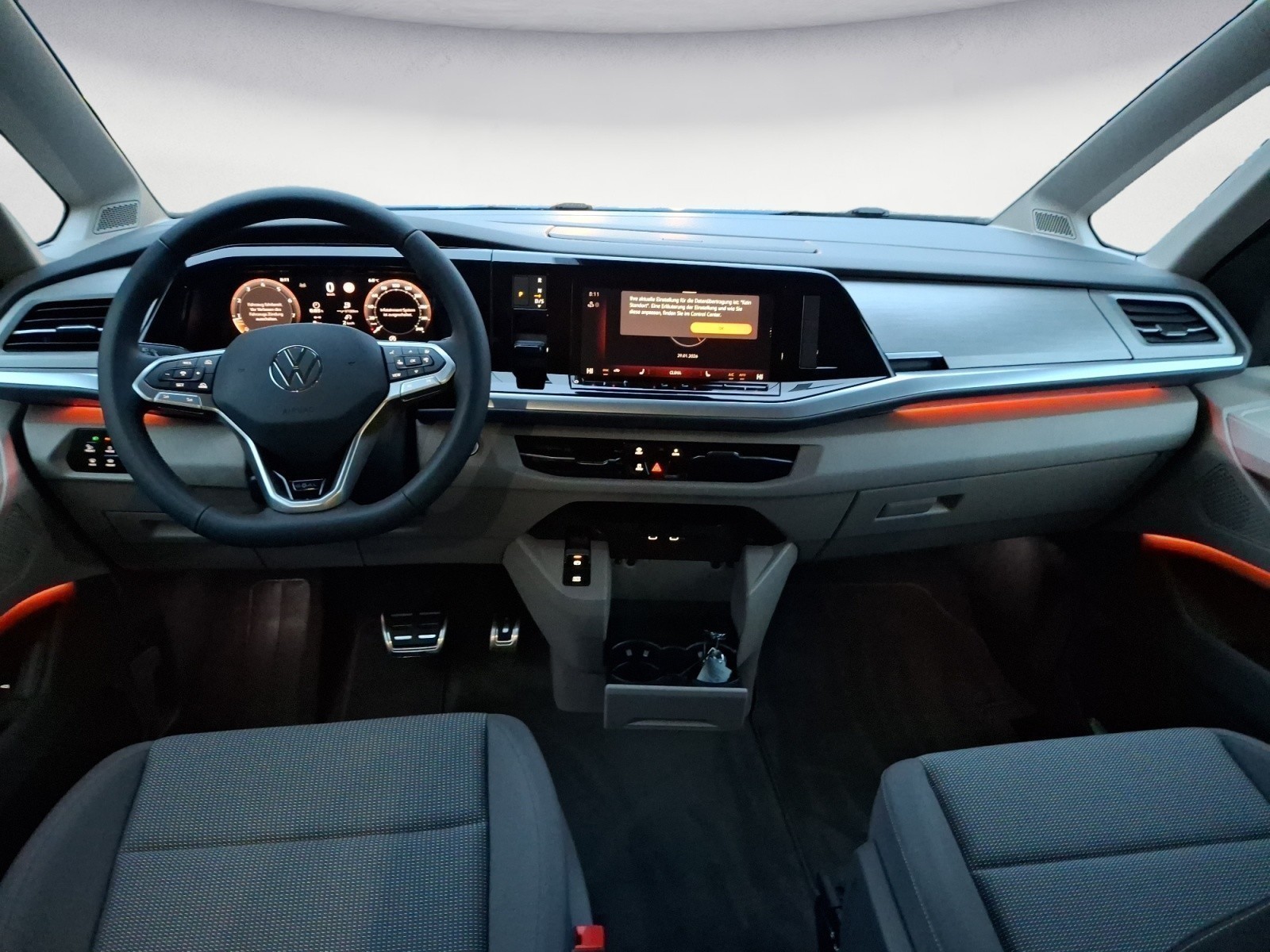 Volkswagen - Multivan Life 2,0 l  TSI OPF Front antrieb 7-Gang-DSG Radst. 3124 mm langer Überhang