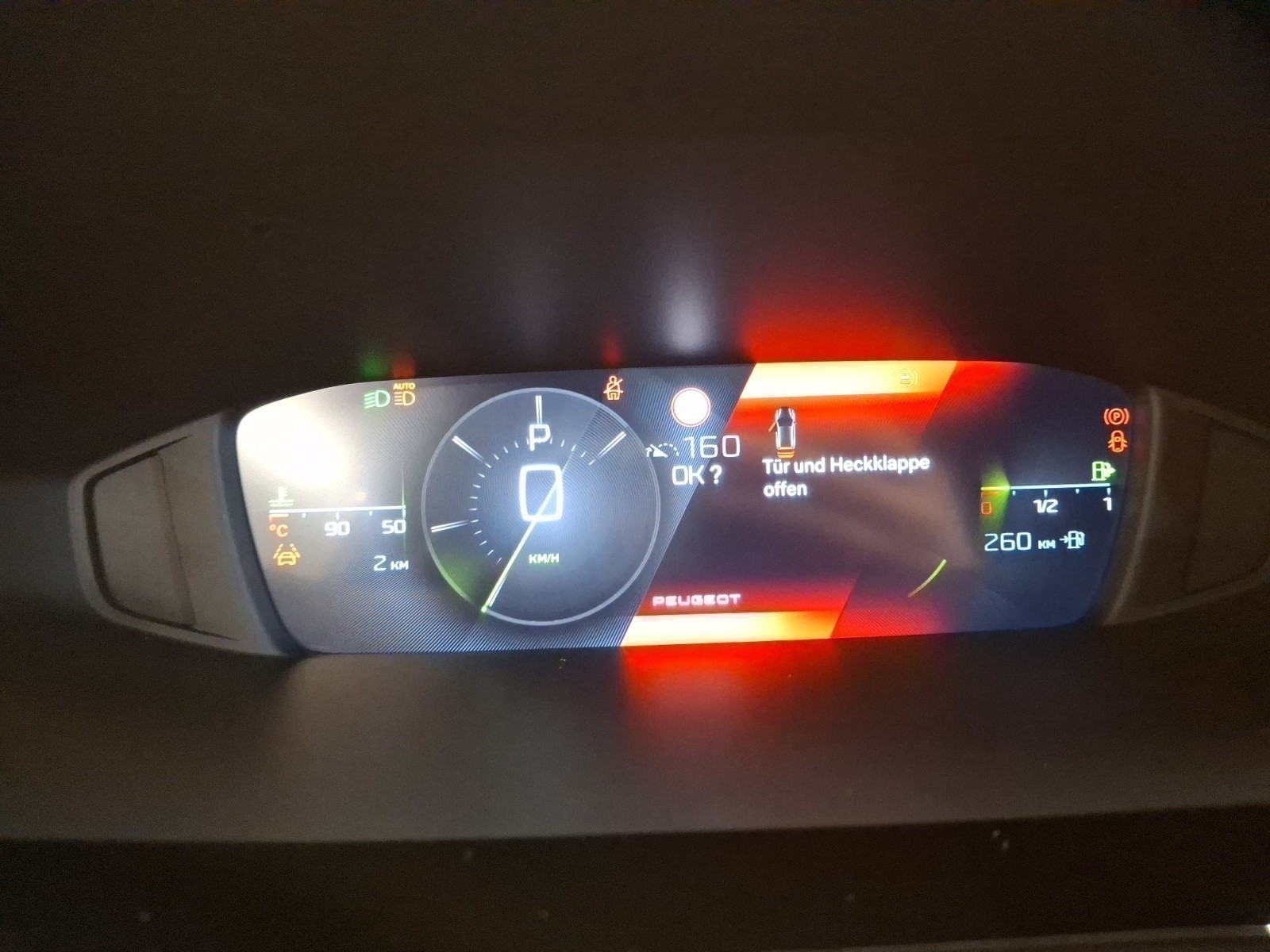 Peugeot - 308 BlueHDi 130 EAT8 GT