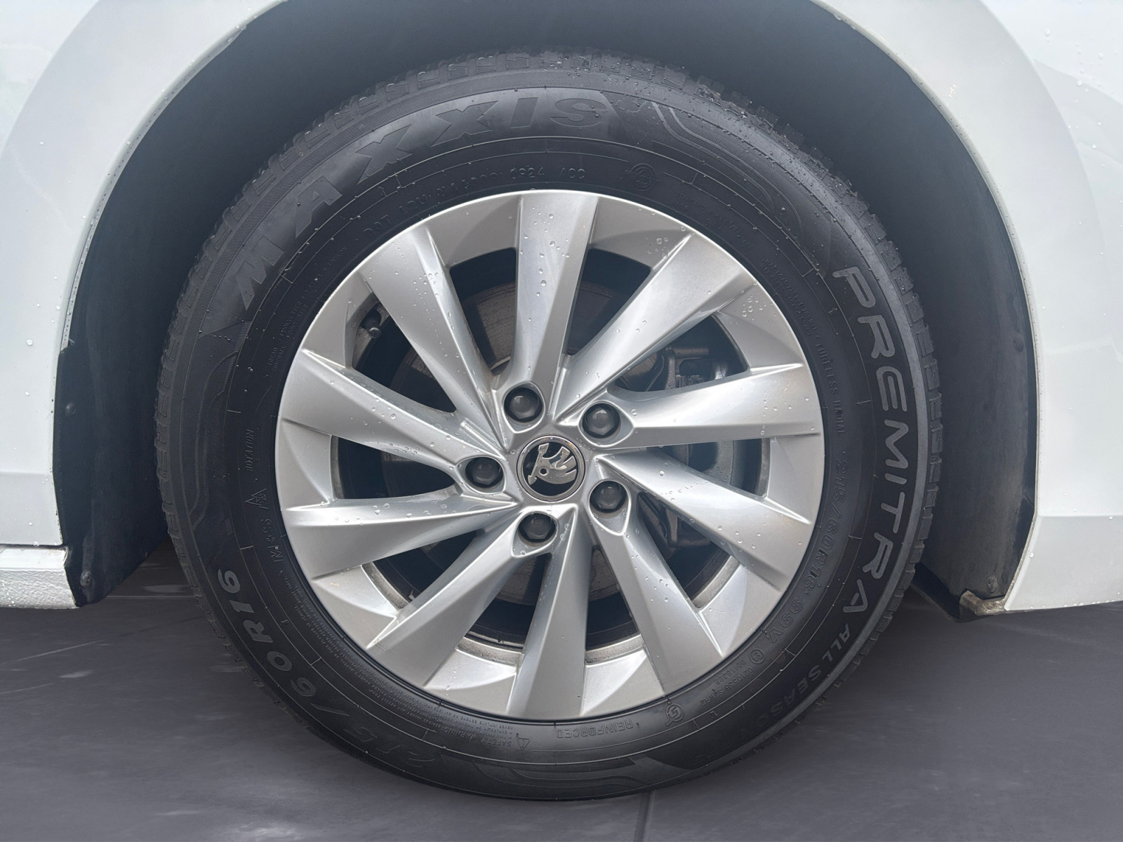 Skoda - Superb Combi