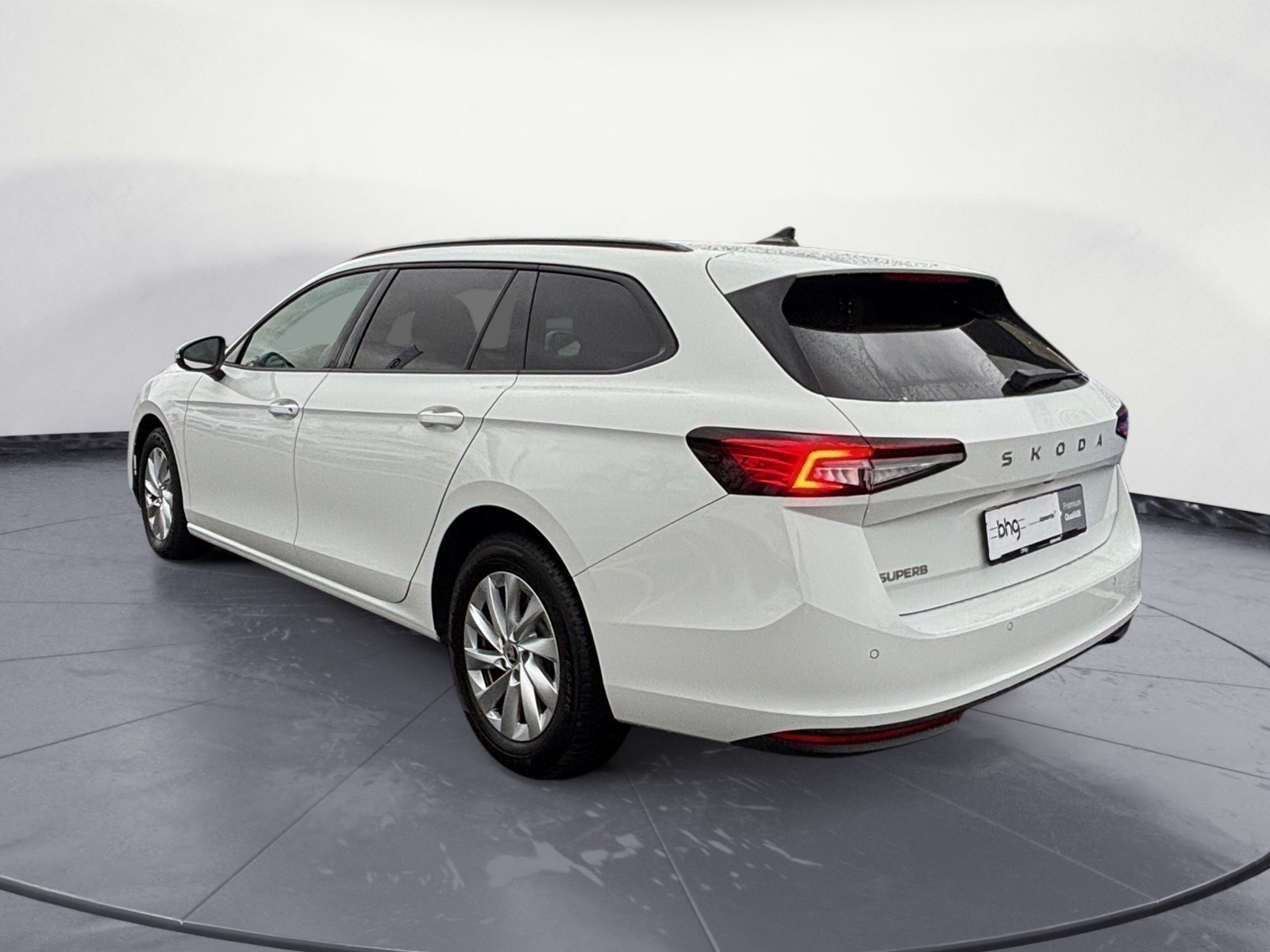 Skoda - Superb Combi