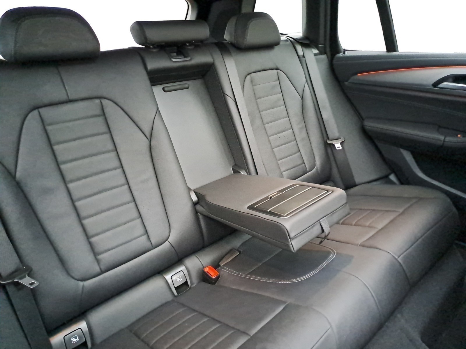 BMW - X3 xDrive30i AT