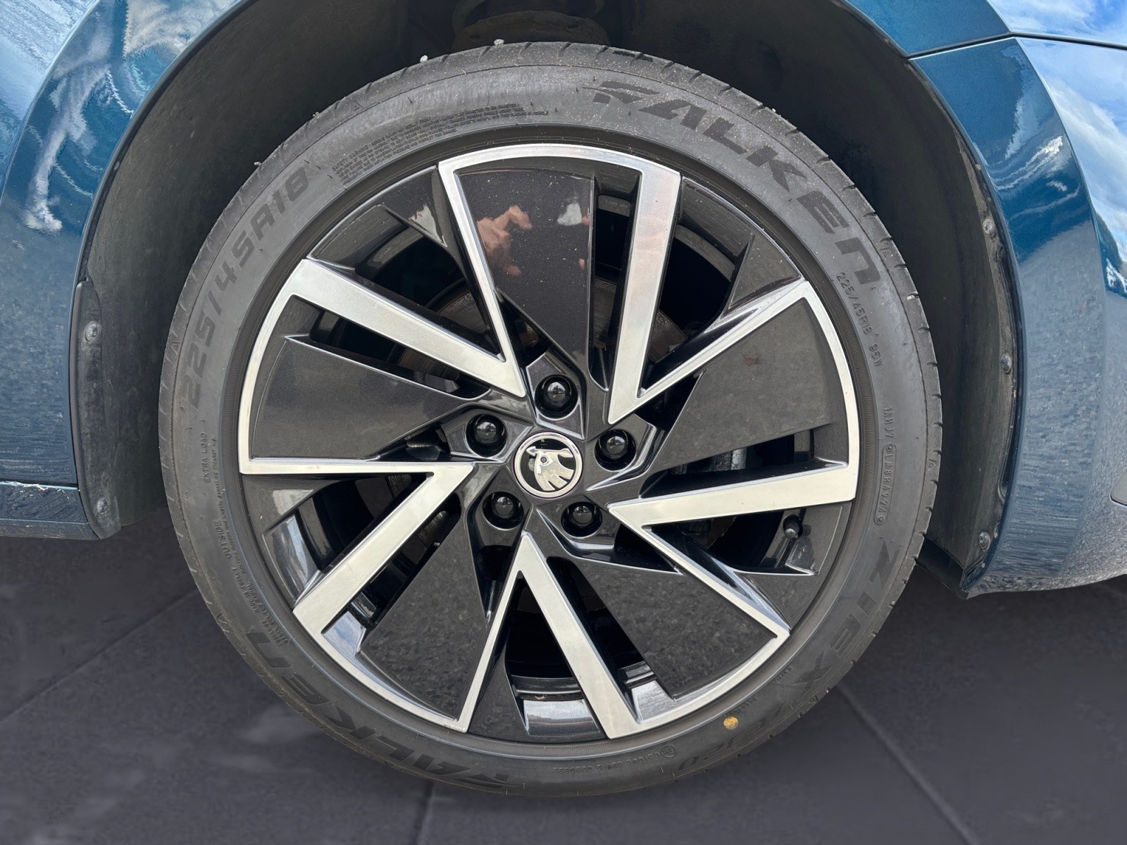 Skoda - Octavia Combi 1.4 TSI iV DSG Ambition