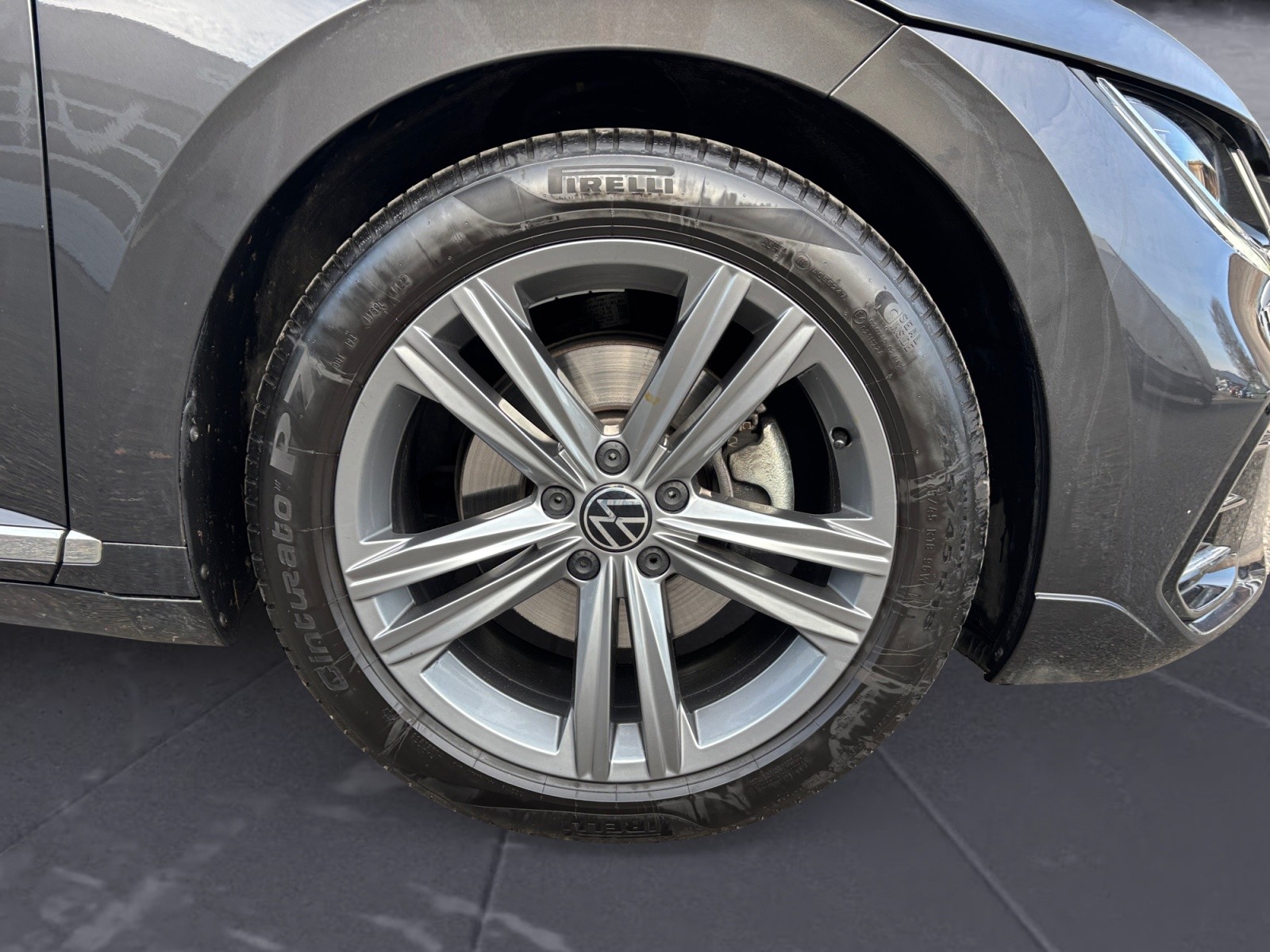 Volkswagen - Arteon Shooting Brake 2.0 TSI OPF DSG R-Line