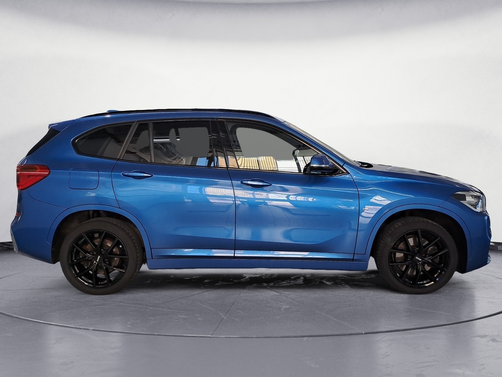 BMW - X1 sDrive20i M Sport Steptronic DCT