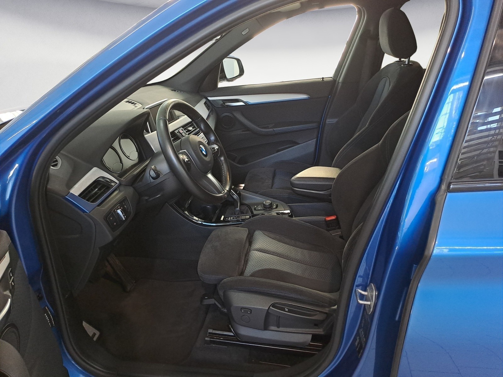 BMW - X1 sDrive20i M Sport Steptronic DCT