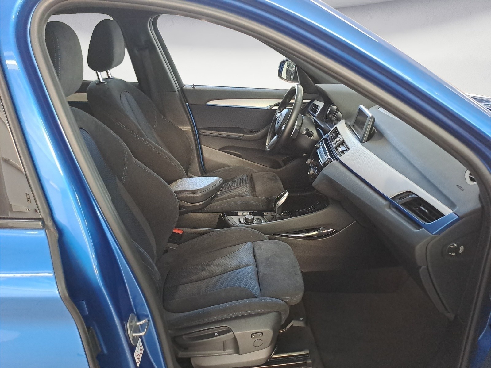 BMW - X1 sDrive20i M Sport Steptronic DCT